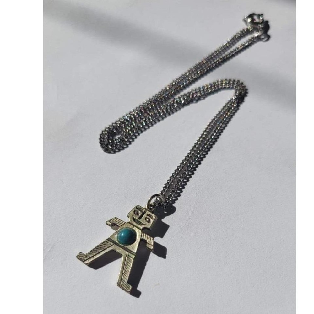 Unique Vintage Pendant Necklace Turquoise Chain Silver Tone Tribal southwest